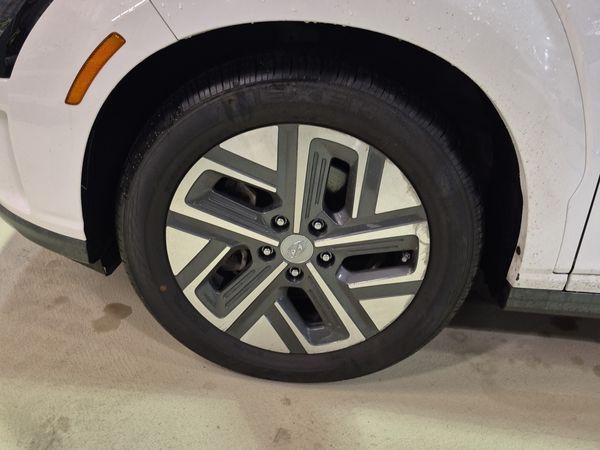 2023 Hyundai KONA ELECTRIC PREFERRED-4D UTILITY SE
