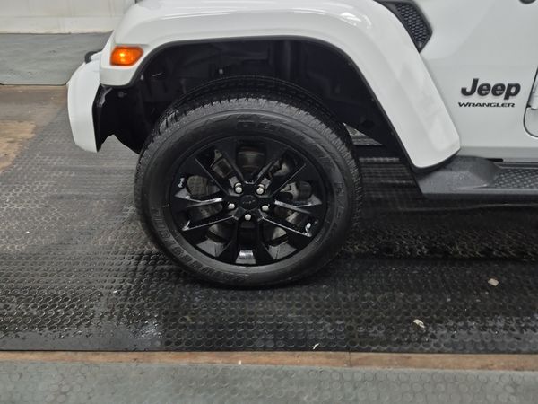 2023 Jeep Wrangler 4 Door 4x4 High Altitude Sahara