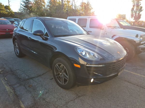2017 Porsche Macan Awd 4dr S