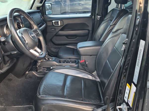 2018 Jeep Wrangler Unlimited 4x4 Sahara
