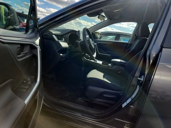 2021 Toyota RAV4 Awd Le XLE Premium HV