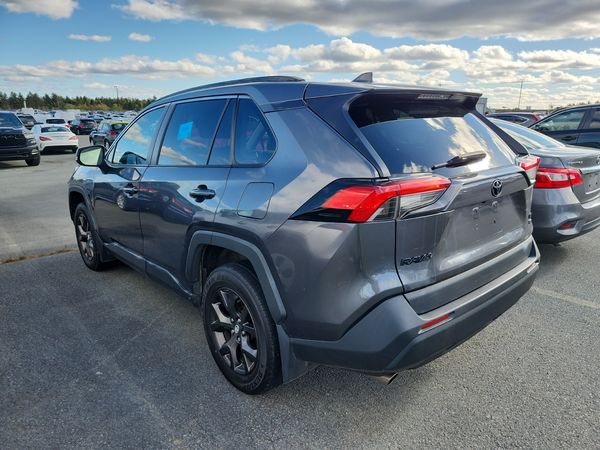 2021 Toyota RAV4 Awd Le XLE Premium HV