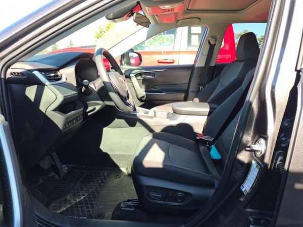 2025 Toyota RAV4 Awd Xle