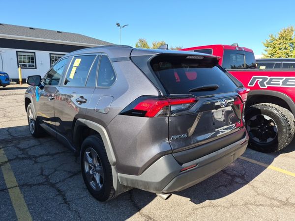 2025 Toyota RAV4 Awd Xle