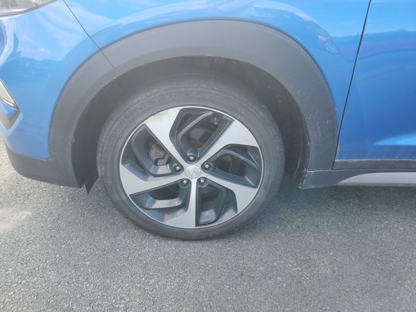 2017 Hyundai Tucson Awd 4dr 1.6l Se