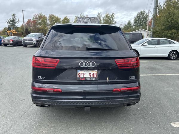 2017 Audi Q7 3.0T Technik S Line quattro Technik