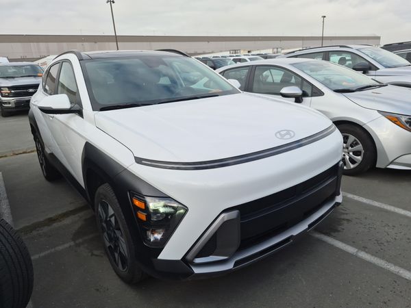 2025 Hyundai KONA PREFERRED SEL Convenience