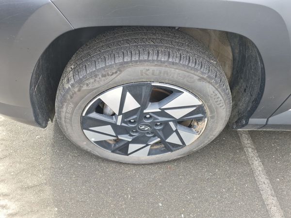 2025 Hyundai KONA PREFERRED SEL Convenience