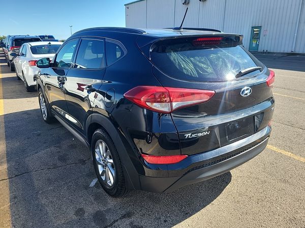 2017 Hyundai Tucson Awd 4dr 2.0l Se