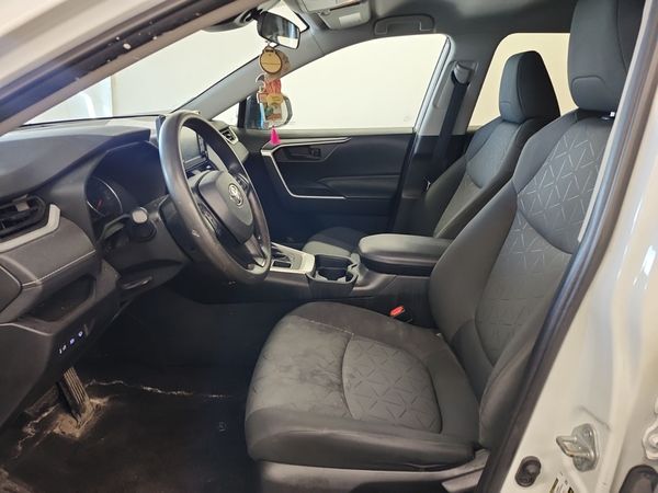 2021 Toyota Rav4 LE XLE Premium HV