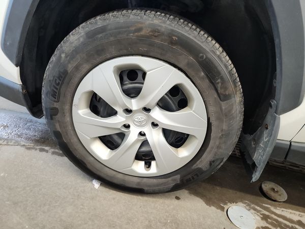 2021 Toyota Rav4 LE XLE Premium HV