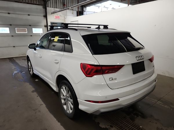 2020 Audi Q3 KOMFORT quattro Premium