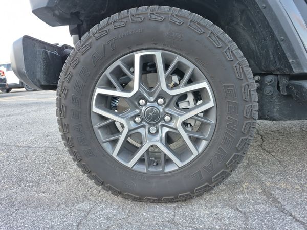 2026 Jeep Wrangler SAHARA SPORT UTILITY 4D