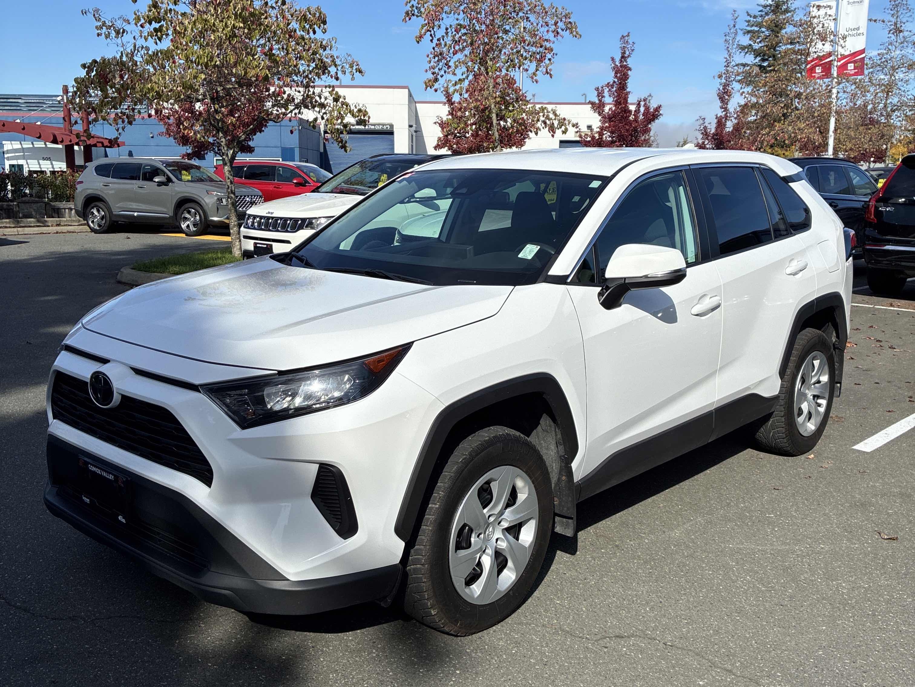 2022 Toyota RAV4 LE