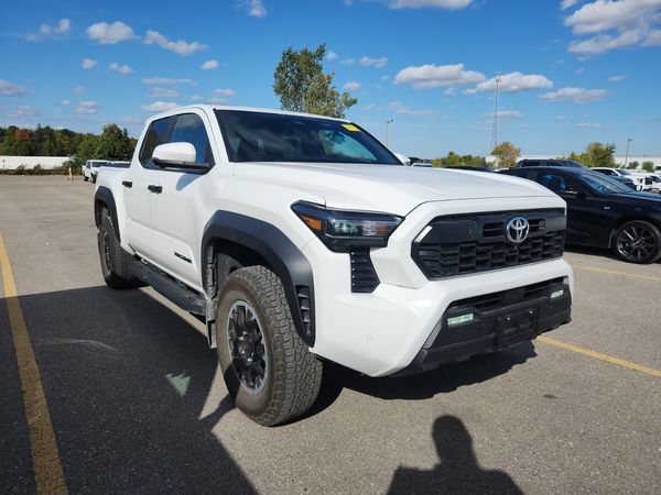 2025 Toyota Tacoma 4x4 Double Cab Auto Sb Crew Cab Short Bed