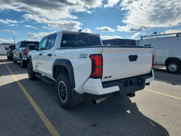 2025 Toyota Tacoma 4x4 Double Cab Auto Sb Crew Cab Short Bed