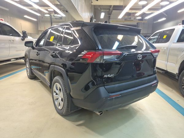 2021 Toyota Rav4 LE XLE Premium HV