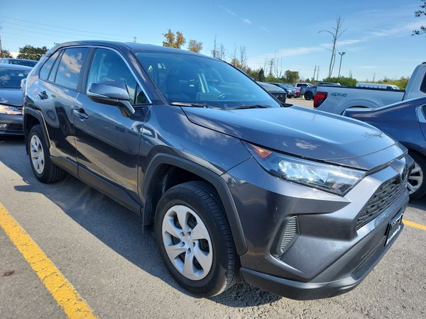 2025 Toyota RAV4 Awd Le