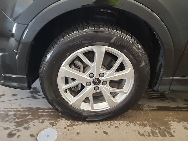 2024 Audi Q3 KOMFORT S Line quattro Premium
