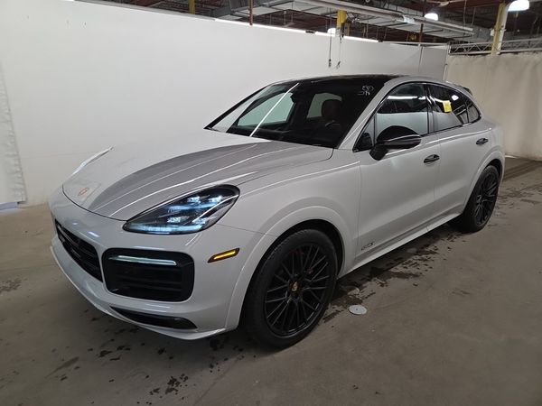 2021 Porsche Cayenne GTS