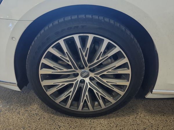 2019 Audi A8 L 55 TFSI QUATTRO