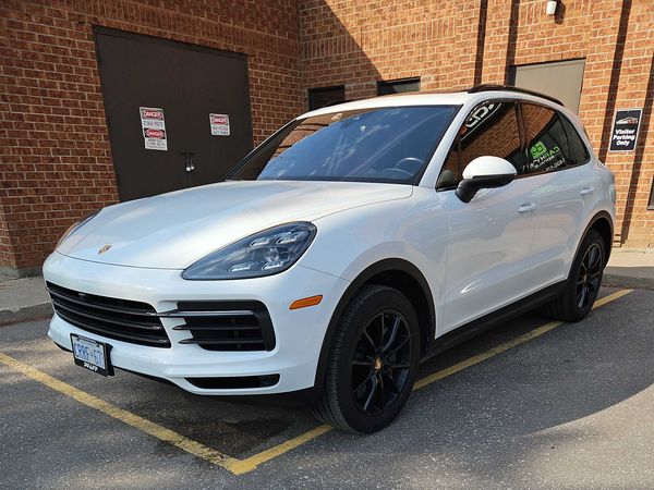 2024 PORSCHE CAYENNE