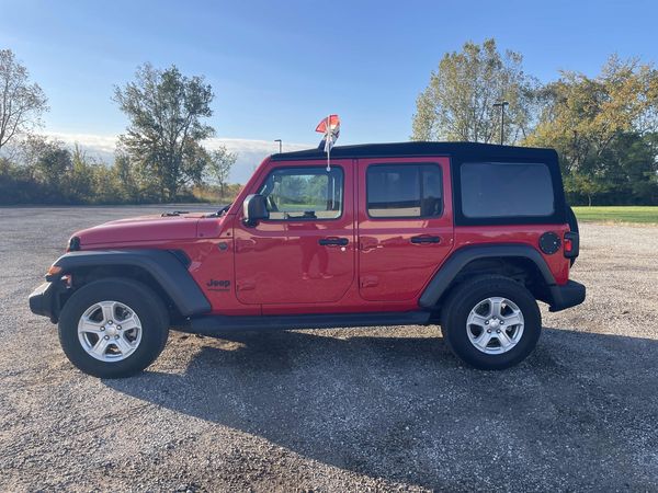 2022 Jeep Wrangler Unlimited Sport