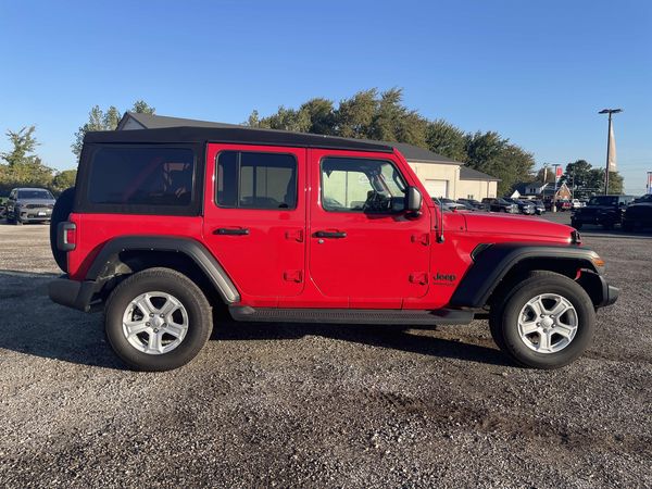 2022 Jeep Wrangler Unlimited Sport