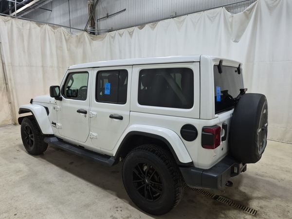 2020 Jeep WRANGLER UNLIMITED SAHARA ALTITUDE