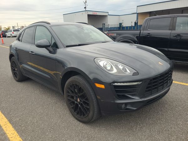 2018 Porsche MACAN S