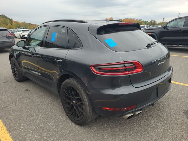 2018 Porsche MACAN S