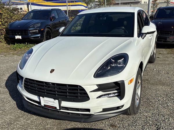 2020 Porsche MACAN