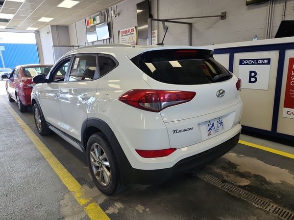 2017 Hyundai Tucson Fwd 4dr 2.0l Premium