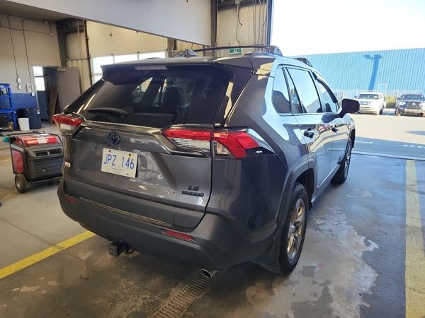 2023 Toyota RAV4 Awd Hybrid Le XLE Premium
