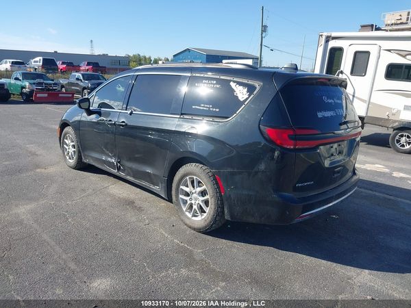 2022 CHRYSLER PACIFICA TOURING L — I3