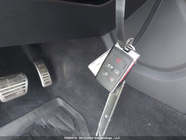 2020 LAND ROVER RANGE ROVER SPORT HST — I10