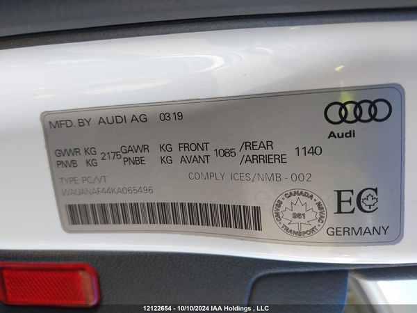 2019 AUDI A4 SEDAN quattro Premium