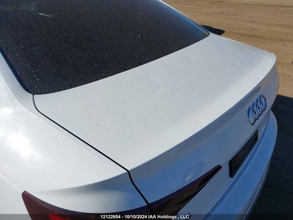 2019 AUDI A4 SEDAN quattro Premium