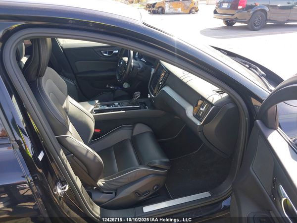 2020 VOLVO S60 T6 — I5