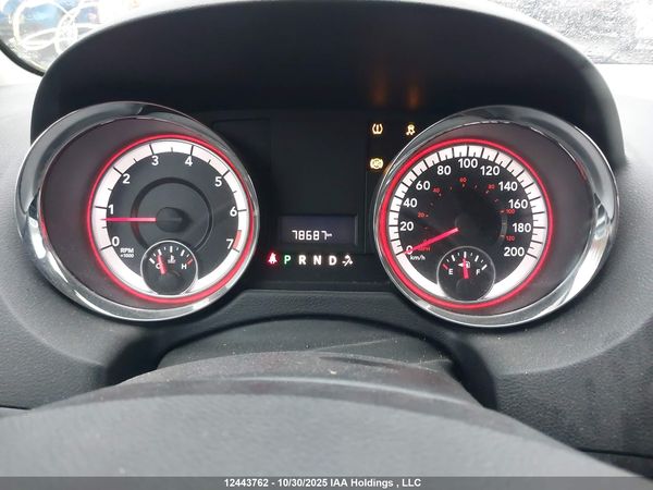 2016 DODGE GRAND CARAVAN SE/SXT — I7