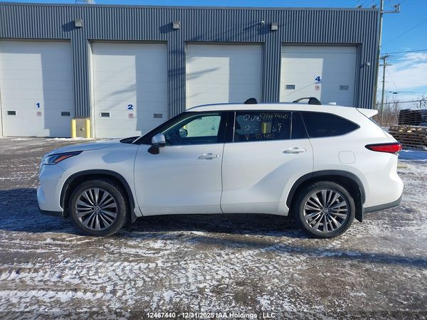 2020 TOYOTA HIGHLANDER PLATINUM