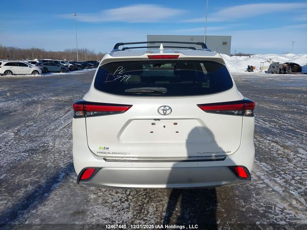2020 TOYOTA HIGHLANDER PLATINUM
