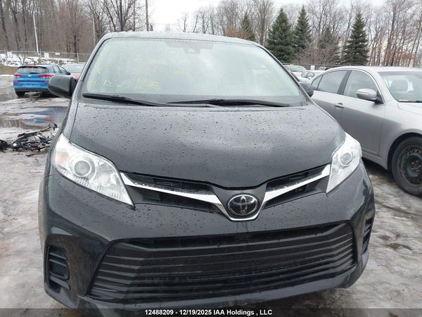 2020 TOYOTA SIENNA E grade — I12