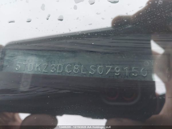 2020 TOYOTA SIENNA E grade — I19