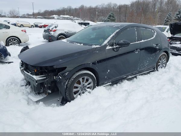 2023 MAZDA MAZDA3 — I2