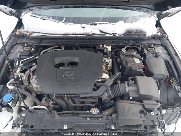 2023 MAZDA MAZDA3 Preferred Package — I10