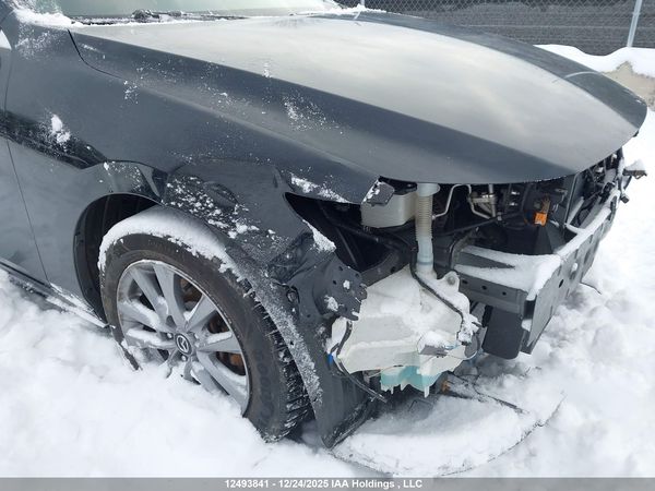 2023 MAZDA MAZDA3 Preferred Package — I21