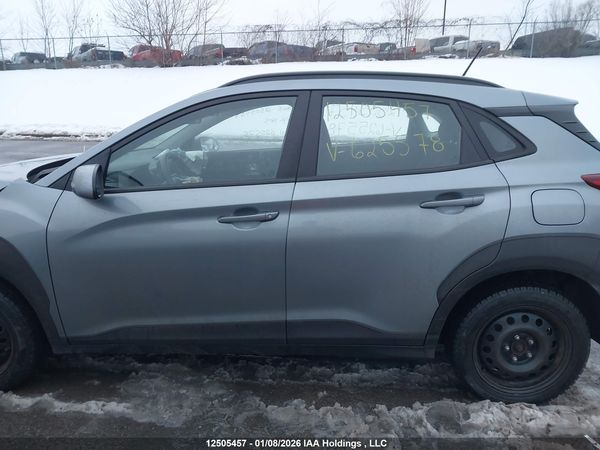 2021 HYUNDAI KONA SE — I14