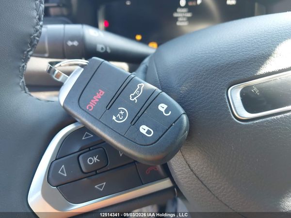 2025 JEEP COMPASS LATITUDE LUX