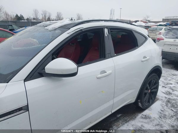 2018 JAGUAR E-PACE R-Dynamic HSE — I6